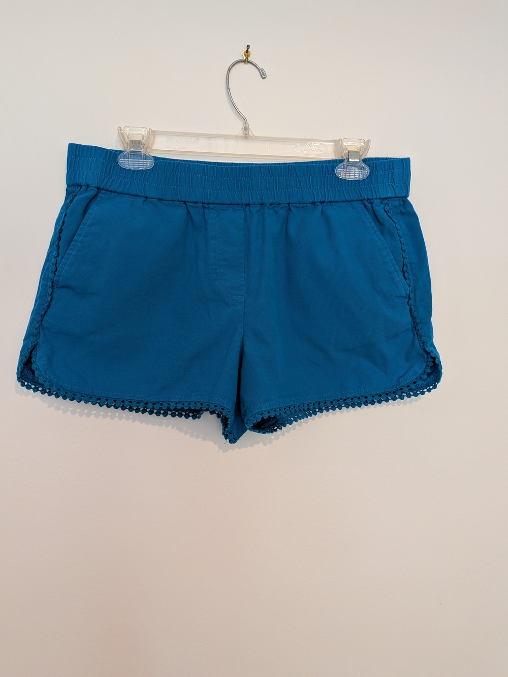 LOFT Teal Crochet-Trim Shorts, Sz. Medium